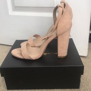 Camel colored heels from Windsor
